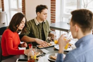 Discover Luxurious Lunch Destinations in Luxembourg City for Every Taste Midday Magic: 10 Best Lunch Spots in Luxembourg City